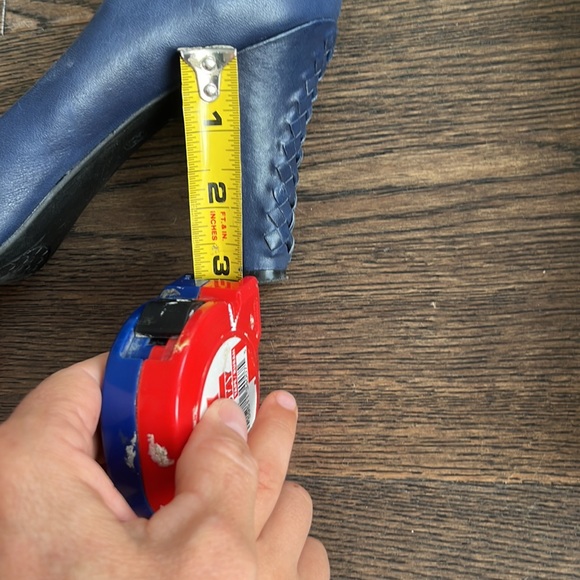 Elliot Lucca Peep-toe Pump - Picture 2 of 9